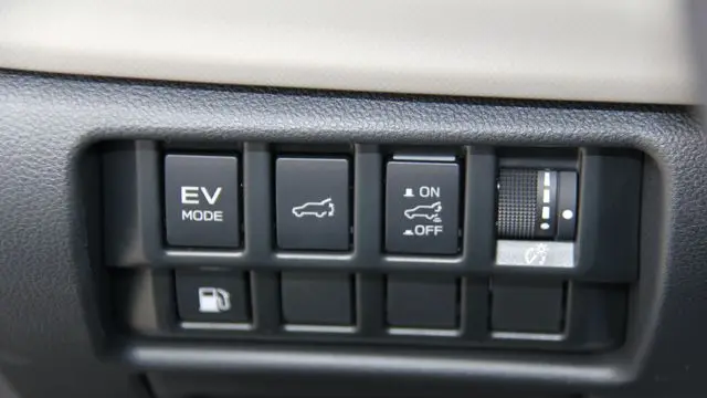 2025 Subaru Forester Limited Hybrid