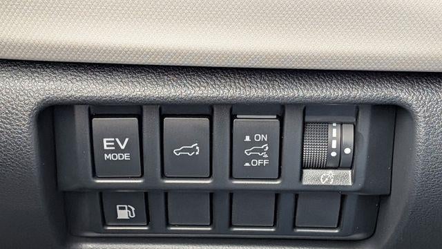 2025 Subaru Forester Limited Hybrid