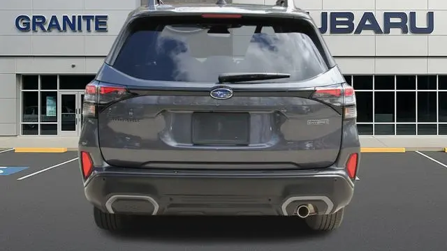 2025 Subaru Forester Limited Hybrid