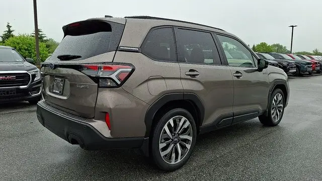 2025 Subaru Forester Touring Hybrid