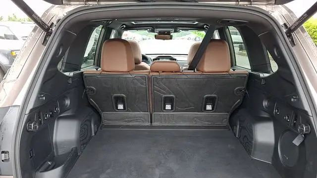 2025 Subaru Forester Touring Hybrid