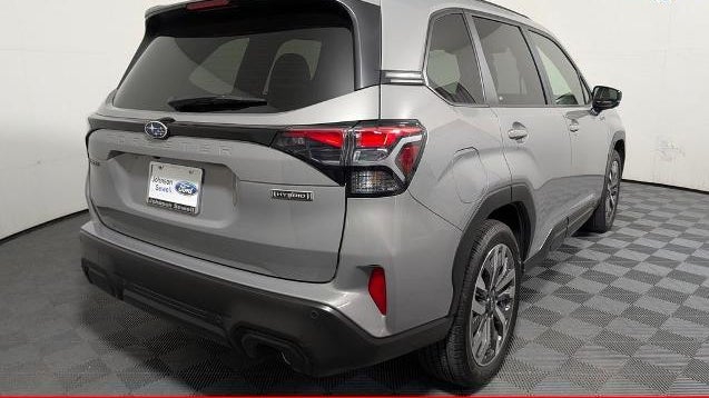 2025 Subaru Forester Touring Hybrid