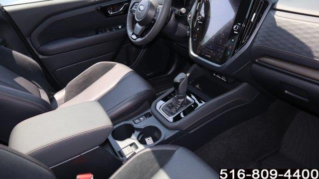 2025 Subaru Forester Touring Hybrid