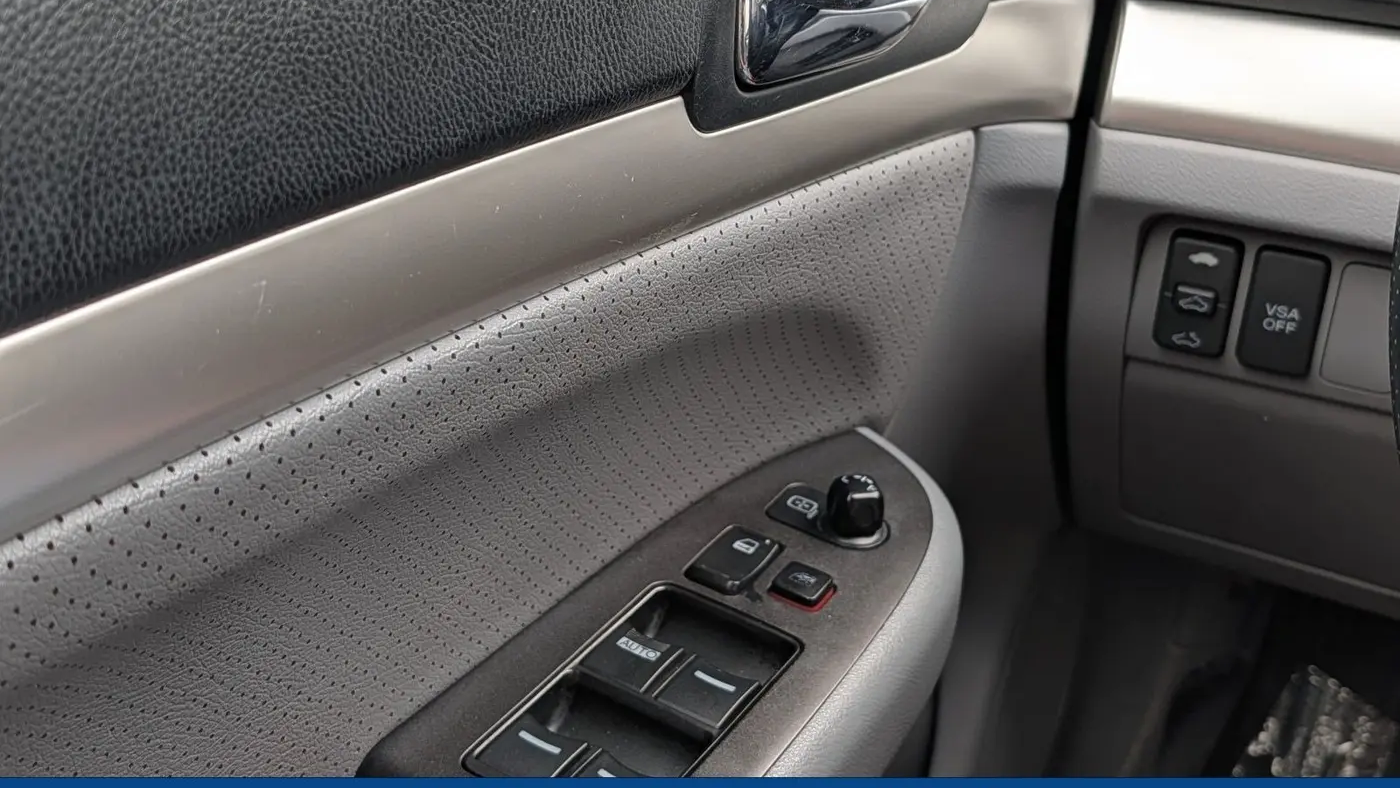 2004 Acura TSX Base