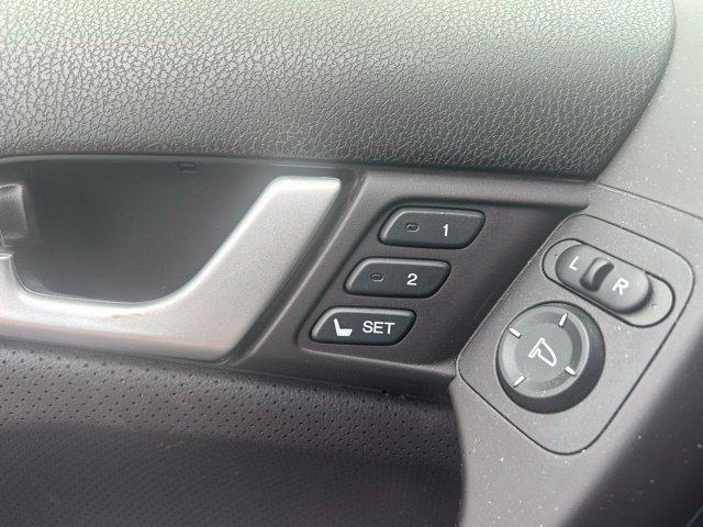 2013 Acura TSX - $14,000