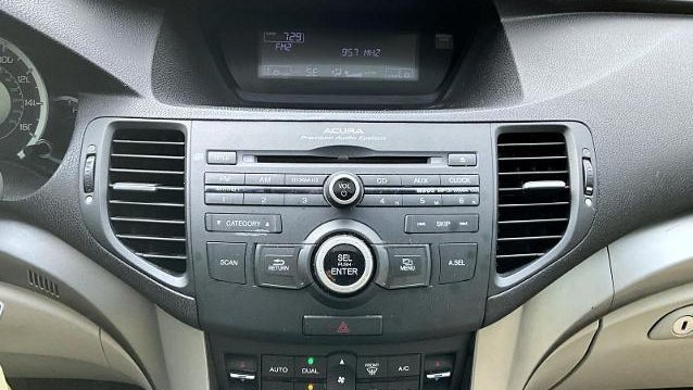 2010 Acura TSX w/Tech