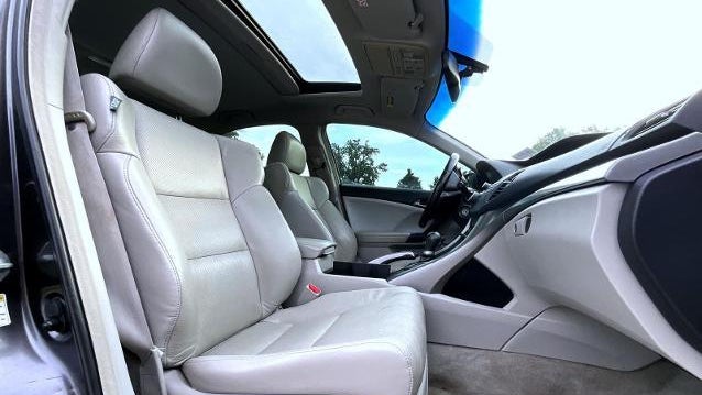 2010 Acura TSX w/Tech