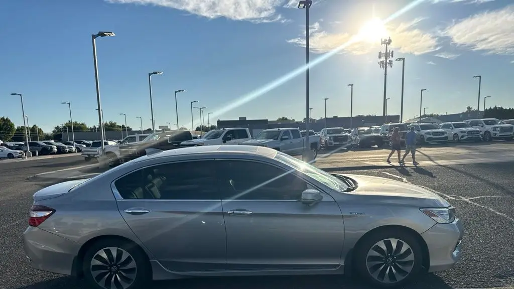 2017 Honda Accord Hybrid Touring