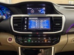 2017 Accord Hybrid Thumbnail 16