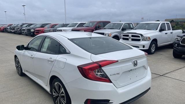 2018 Honda Civic EX-L