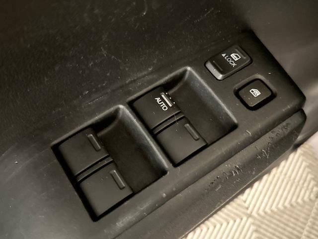 2010 Honda Fit - $8,000