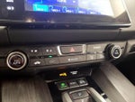 2018 Clarity Plug-In Hybrid Thumbnail 16