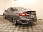 2018 Clarity Plug-In Hybrid Thumbnail 3