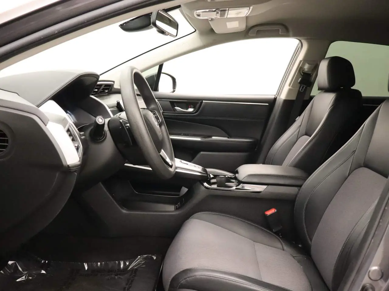 2018 Honda Clarity - $14,553