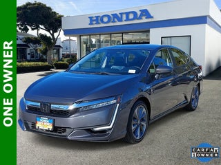 2019 Honda Clarity Plug-In Hybrid with Gray Exterior