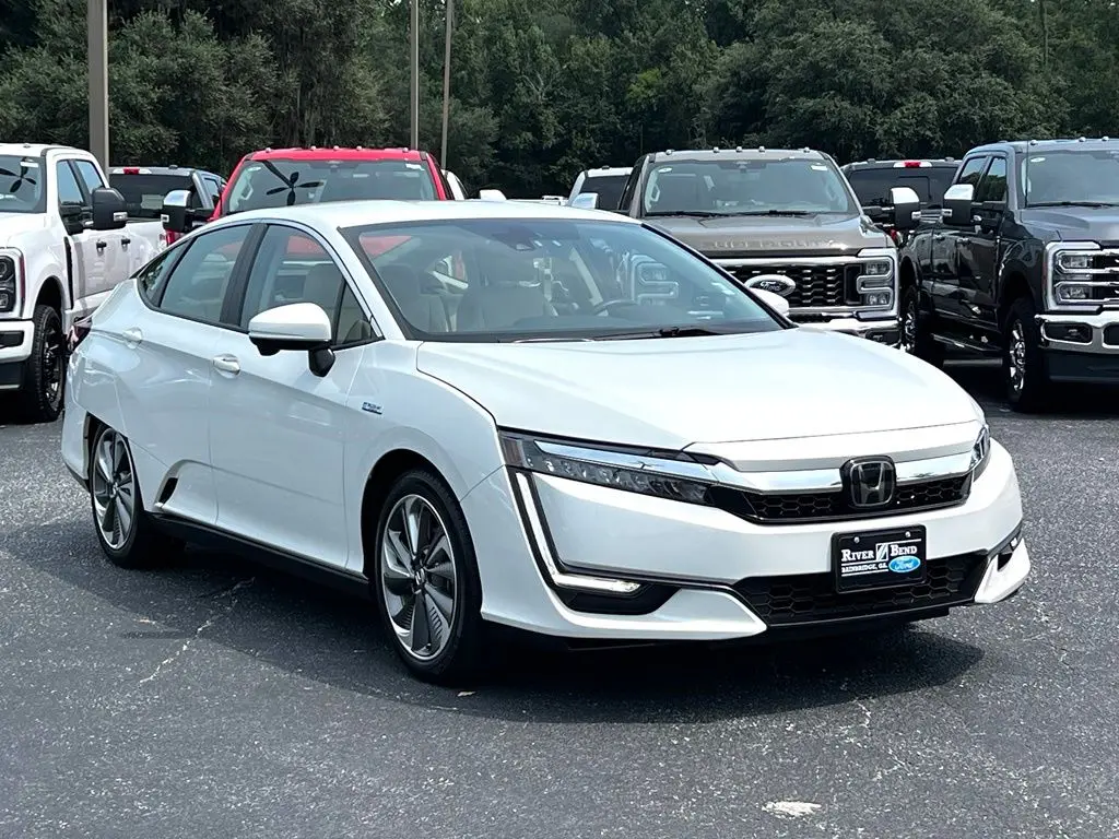 2021 Honda Clarity - $24,895