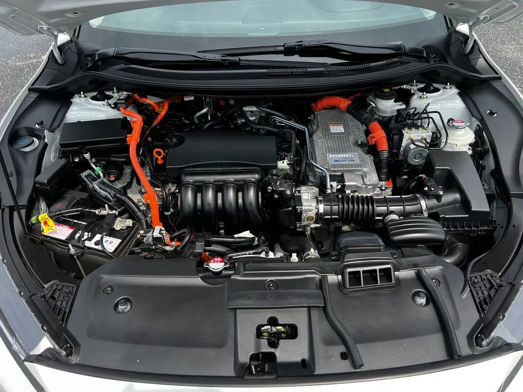 2021 Honda Clarity - $24,895