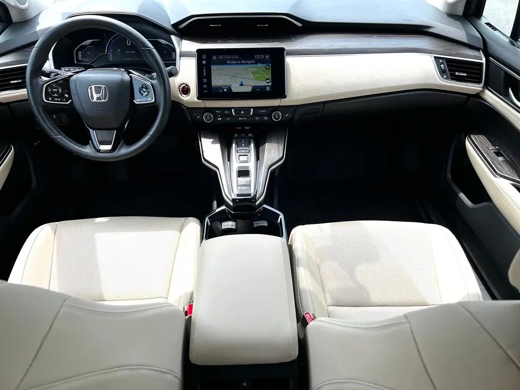 2021 Honda Clarity - $24,895