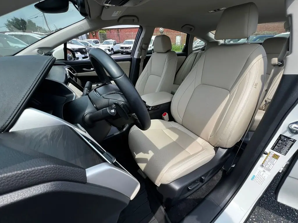 2021 Honda Clarity - $24,895