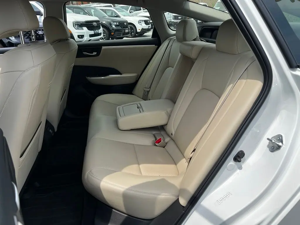 2021 Honda Clarity - $24,895
