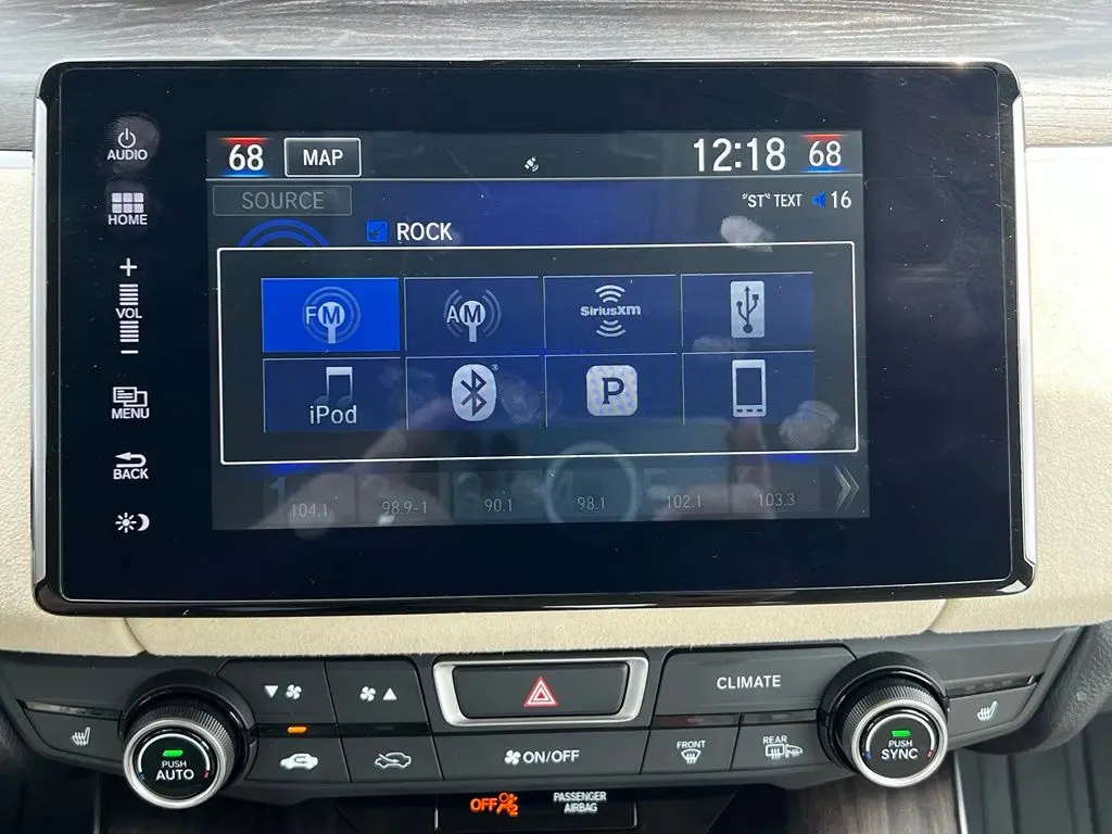 2021 Honda Clarity - $24,895