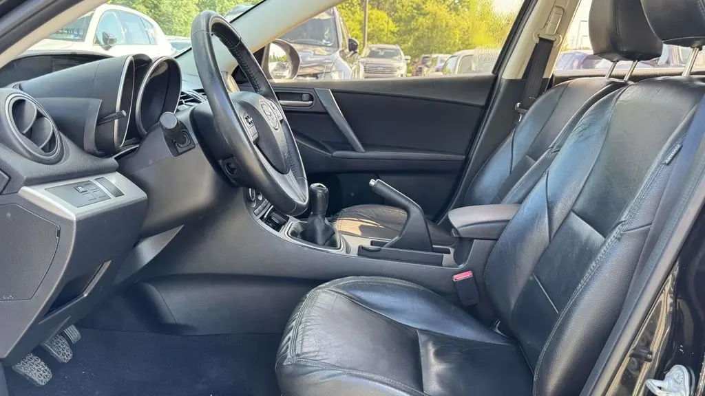 2013 Mazda Mazda3 i Touring