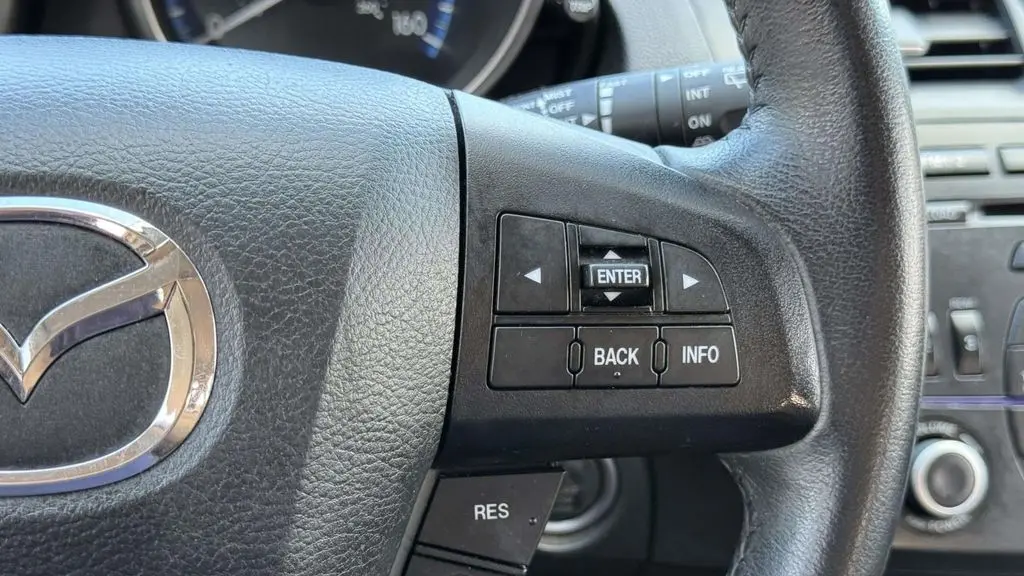 2013 Mazda Mazda3 i Touring