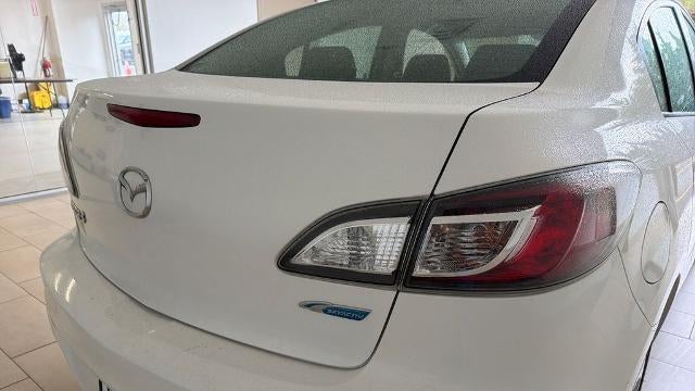 2013 Mazda Mazda3 i Sport