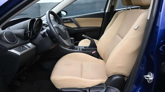 2012 Mazda Mazda3 i Touring