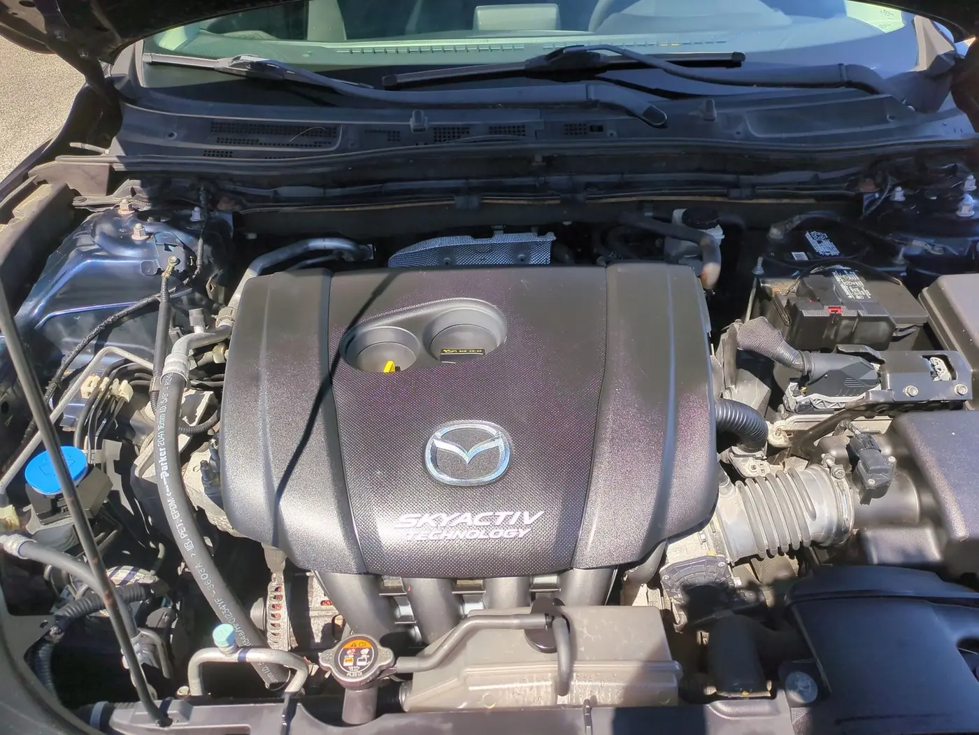 2014 MAZDA MAZDA3 - $11,200