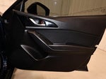 2016 Mazda3 Thumbnail 13