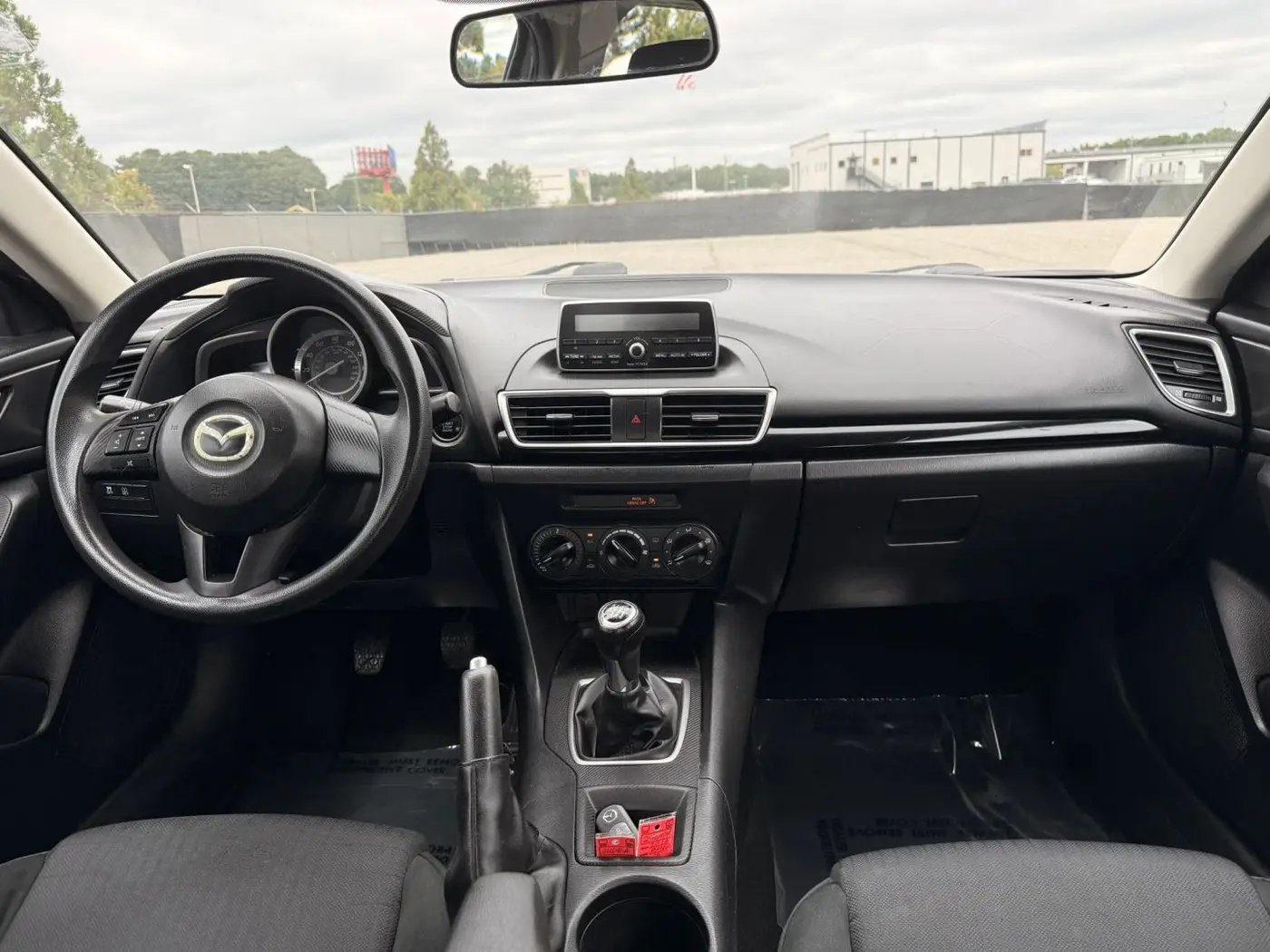 2014 MAZDA MAZDA3 - $6,950