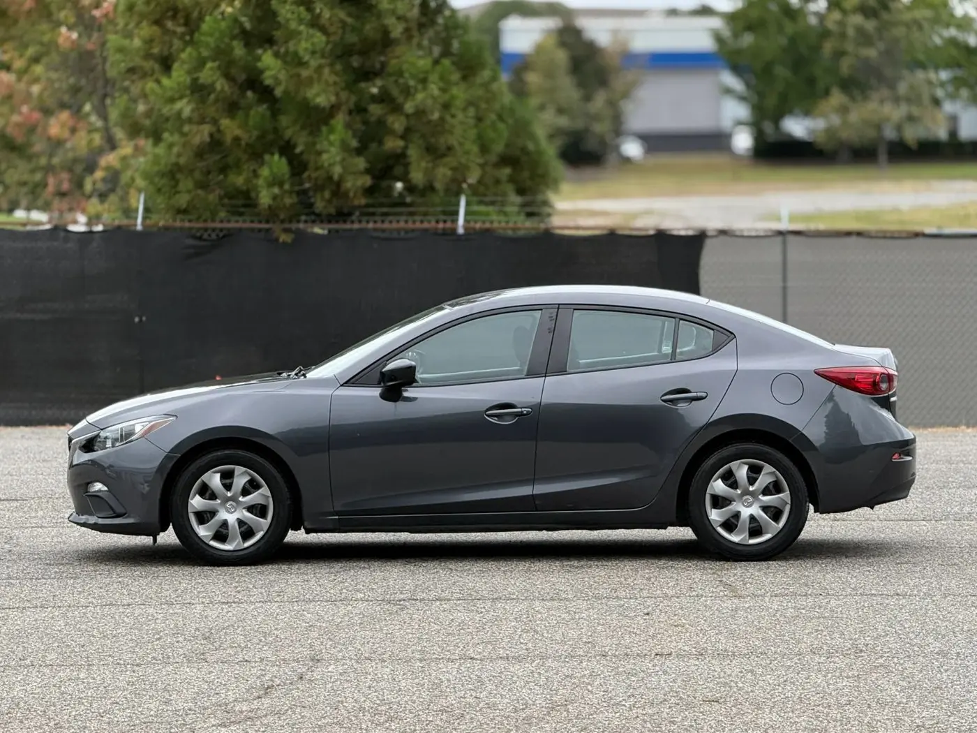 2014 MAZDA MAZDA3 - $6,950