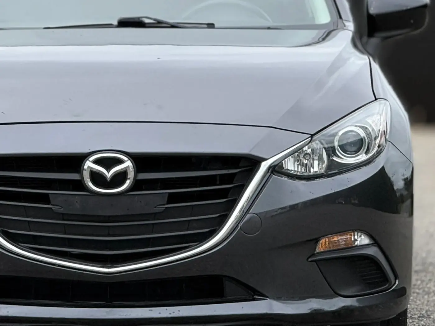 2014 MAZDA MAZDA3 - $6,950