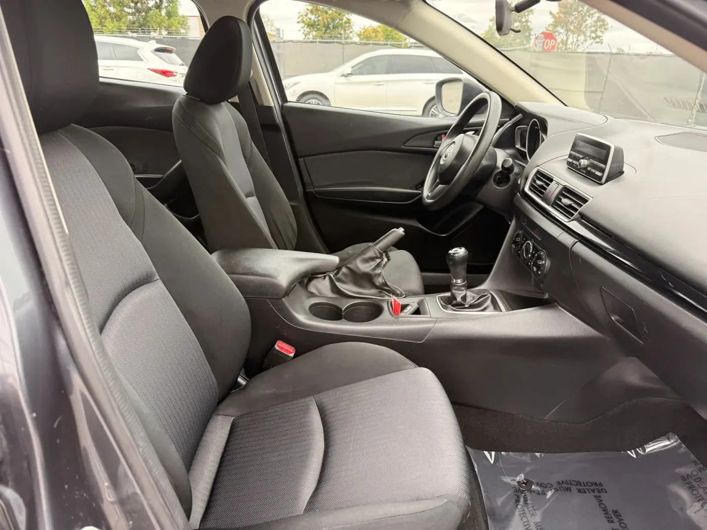 2014 MAZDA MAZDA3 - $6,950