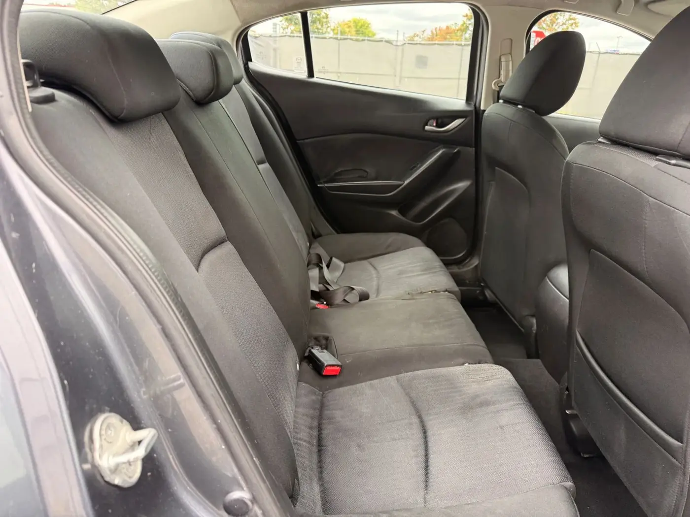 2014 MAZDA MAZDA3 - $6,950