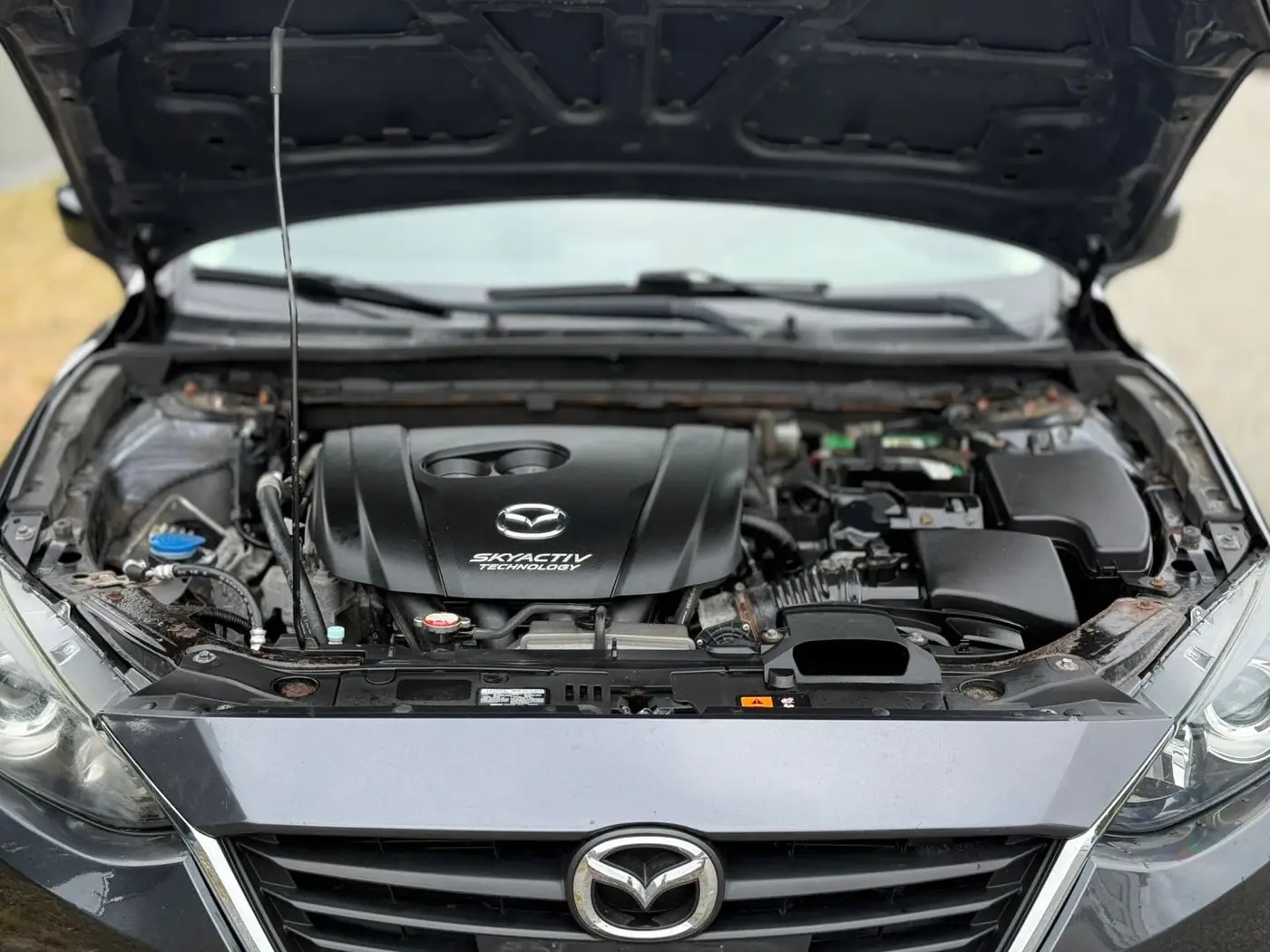 2014 MAZDA MAZDA3 - $6,950