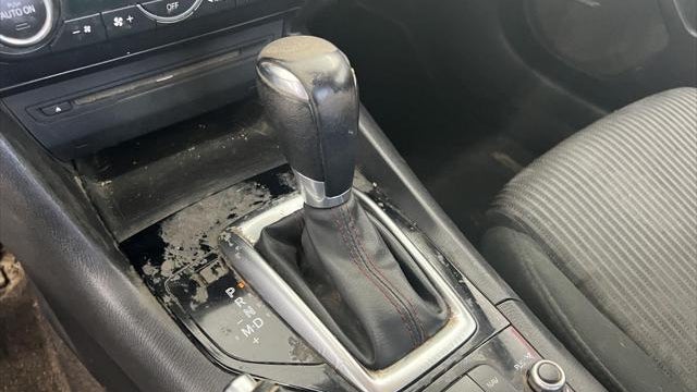 2015 Mazda Mazda3 i Touring