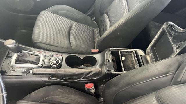 2015 Mazda Mazda3 i Touring