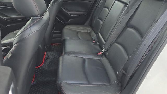 2015 Mazda Mazda3 s Grand Touring