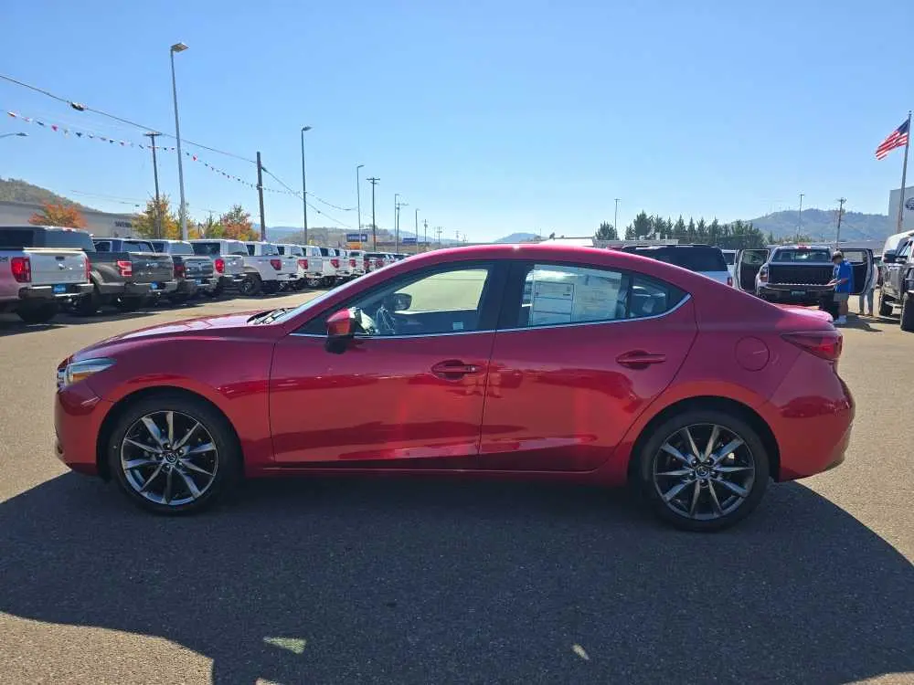 2018 MAZDA MAZDA3 - $15,240