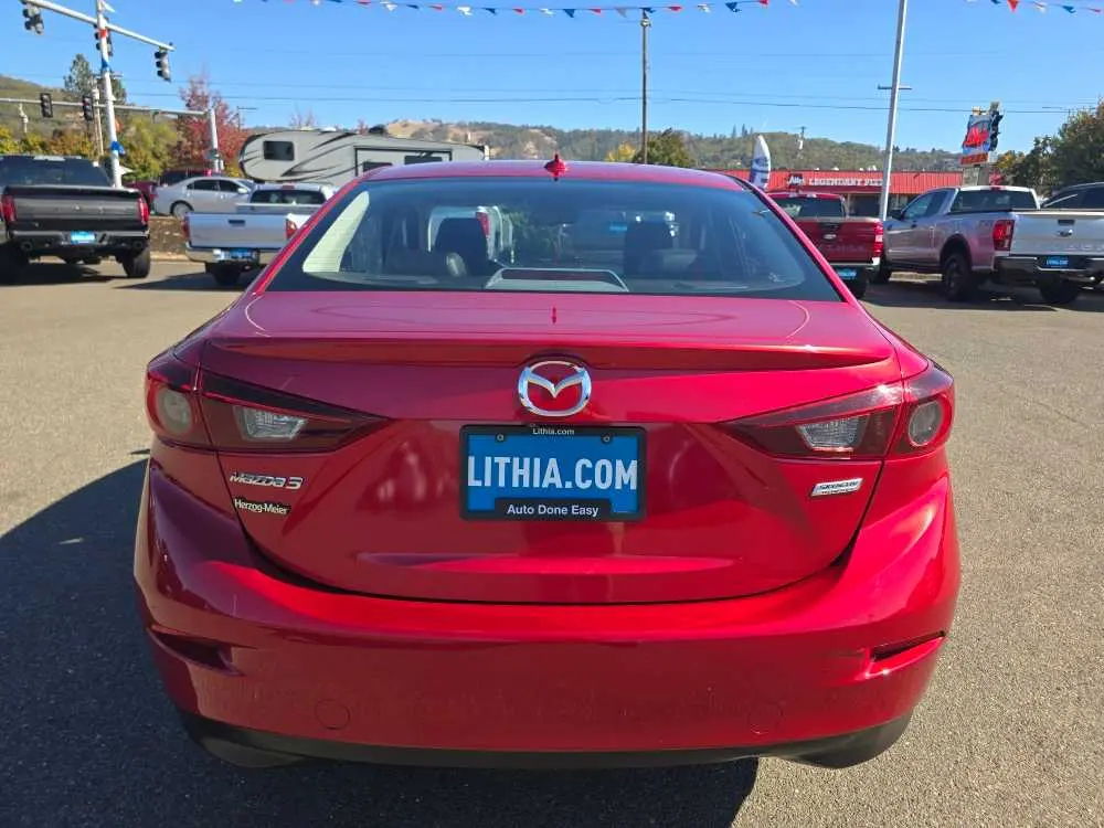 2018 MAZDA MAZDA3 - $15,240
