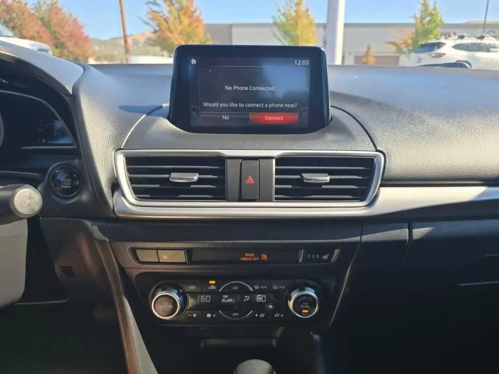 2018 MAZDA MAZDA3 - $15,240