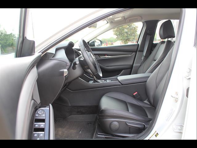 2026 MAZDA MAZDA3 - $24,900