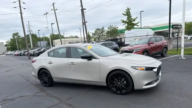 2025 Mazda Mazda3 Sedan 2.5 S Select Sport