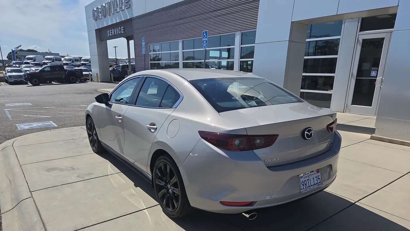 2025 Mazda Mazda3 Sedan 2.5 S Select Sport