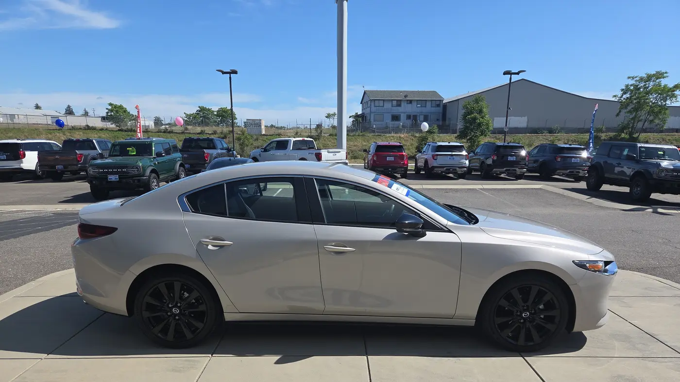 2025 Mazda Mazda3 Sedan 2.5 S Select Sport