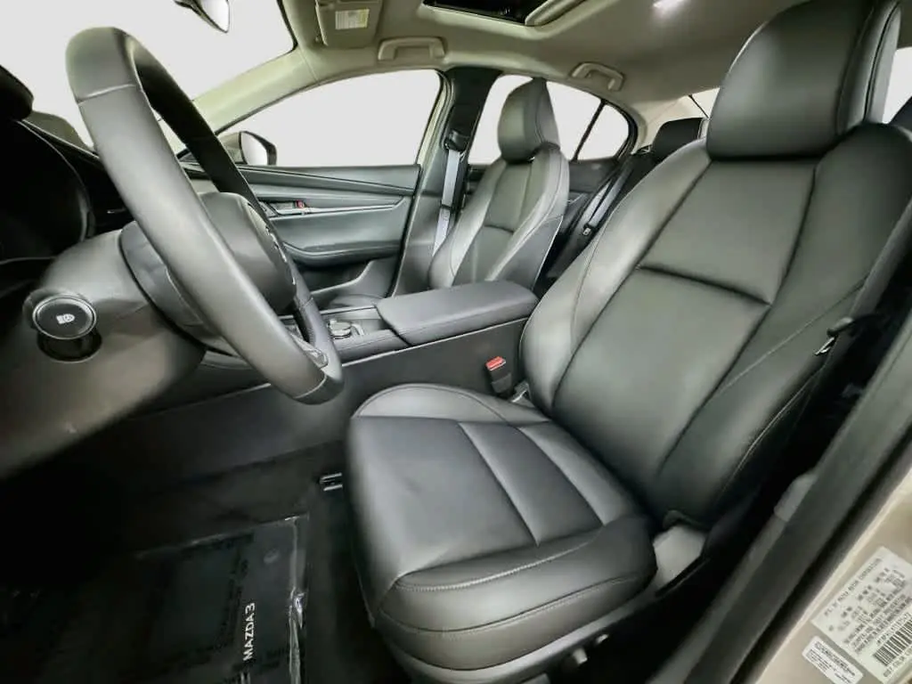 2026 MAZDA MAZDA3 - $24,427