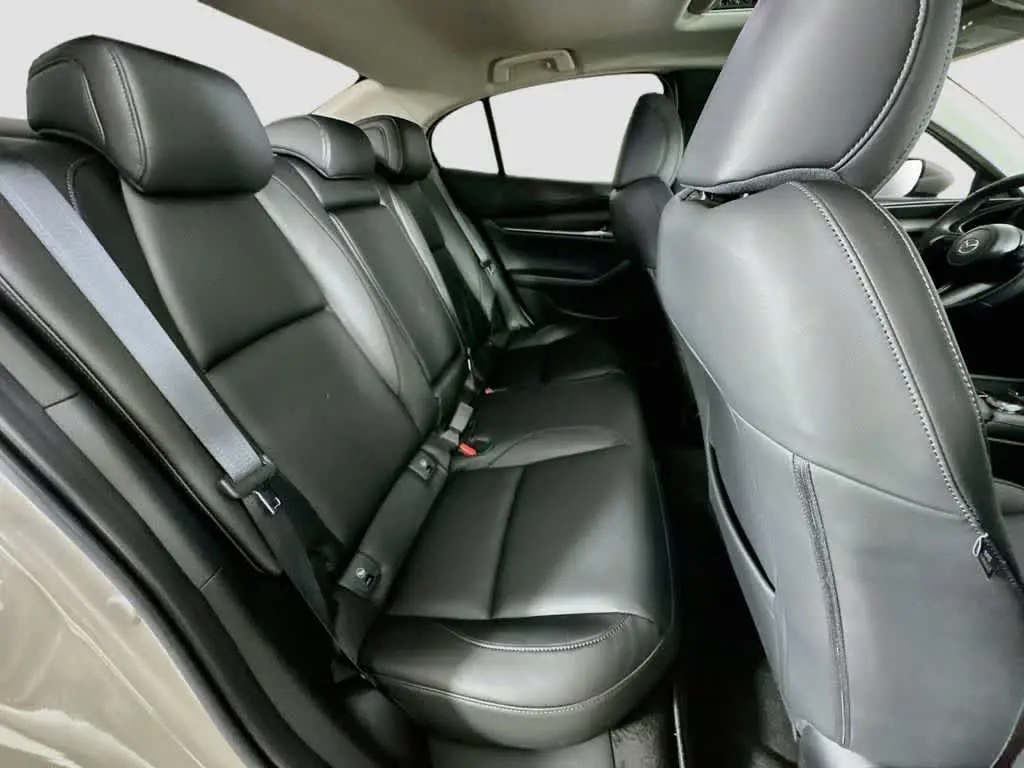 2026 MAZDA MAZDA3 - $24,427