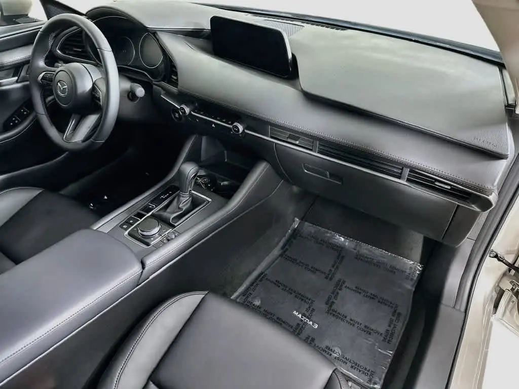 2026 MAZDA MAZDA3 - $24,427